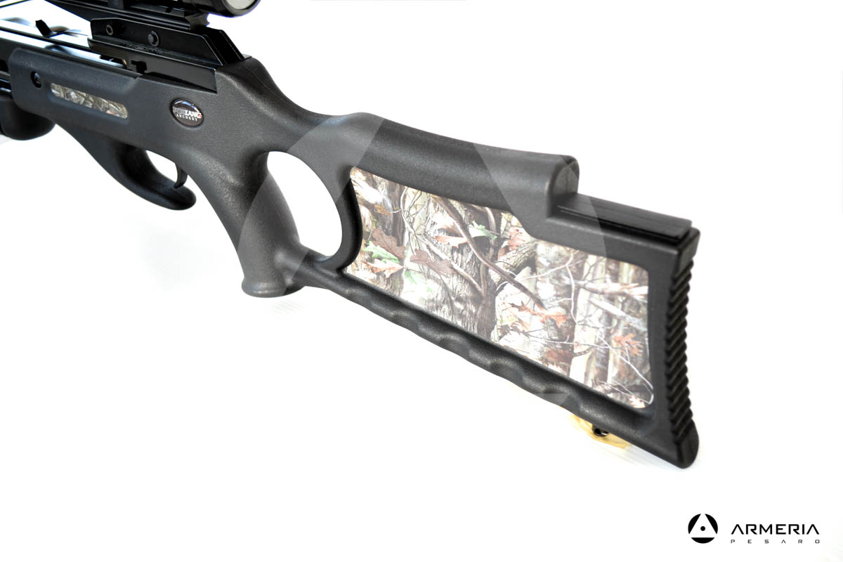 Fucile a balestra Skorpion Compound XBC-150 150 lbs con ottica e frecce calcio