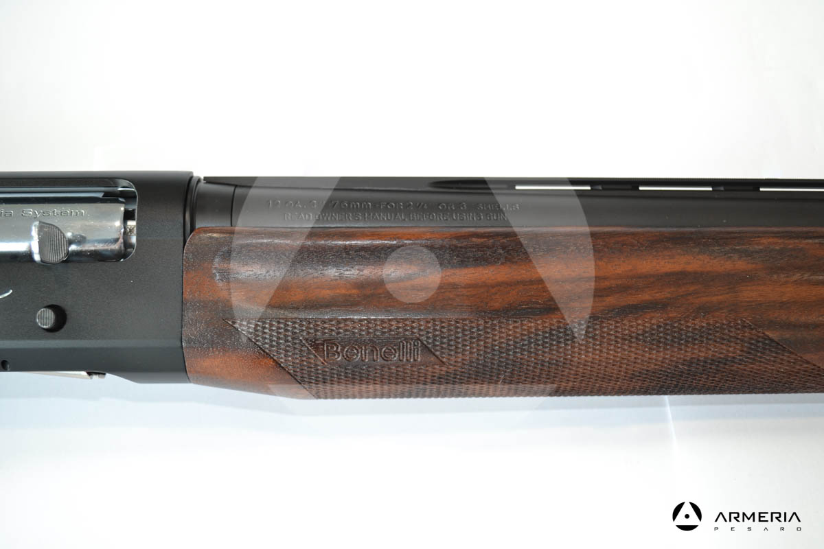 Fucile semiautomatico Benelli modello Montefeltro Colombo cal 12 canna 65 cm canna Fucile semiautomatico Benelli modello Montefeltro Colombo cal 12 canna 65 cm canna