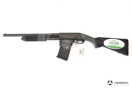 Fucile semiautomatico a pompa Remington modello 870 DM cal 12 lato Fucile semiautomatico a pompa Remington modello 870 DM cal 12 lato