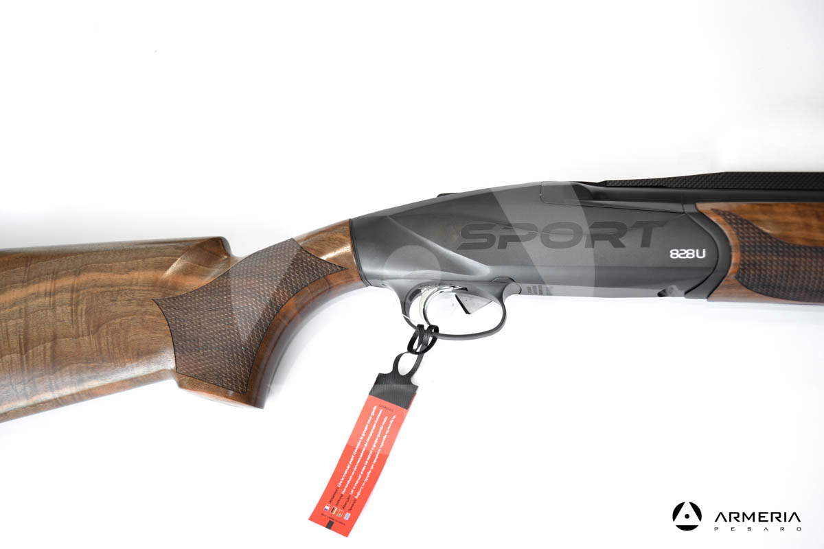 Fucile sovrapposto Benelli modello 828U Sport calibro 12 - Sportivo macro Fucile sovrapposto Benelli modello 828U Sport calibro 12 - Sportivo macro