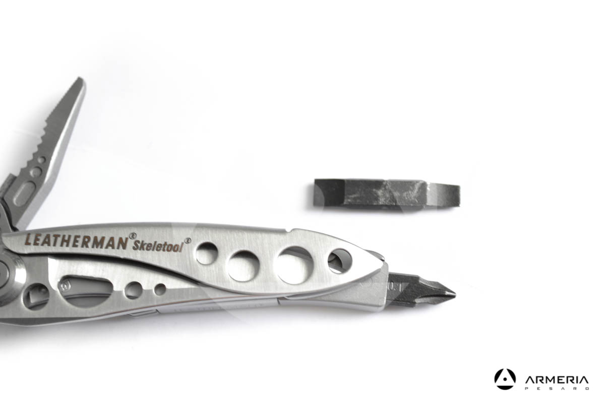 Pinza multiuso Leatherman Skeletool in acciaio cacciavite