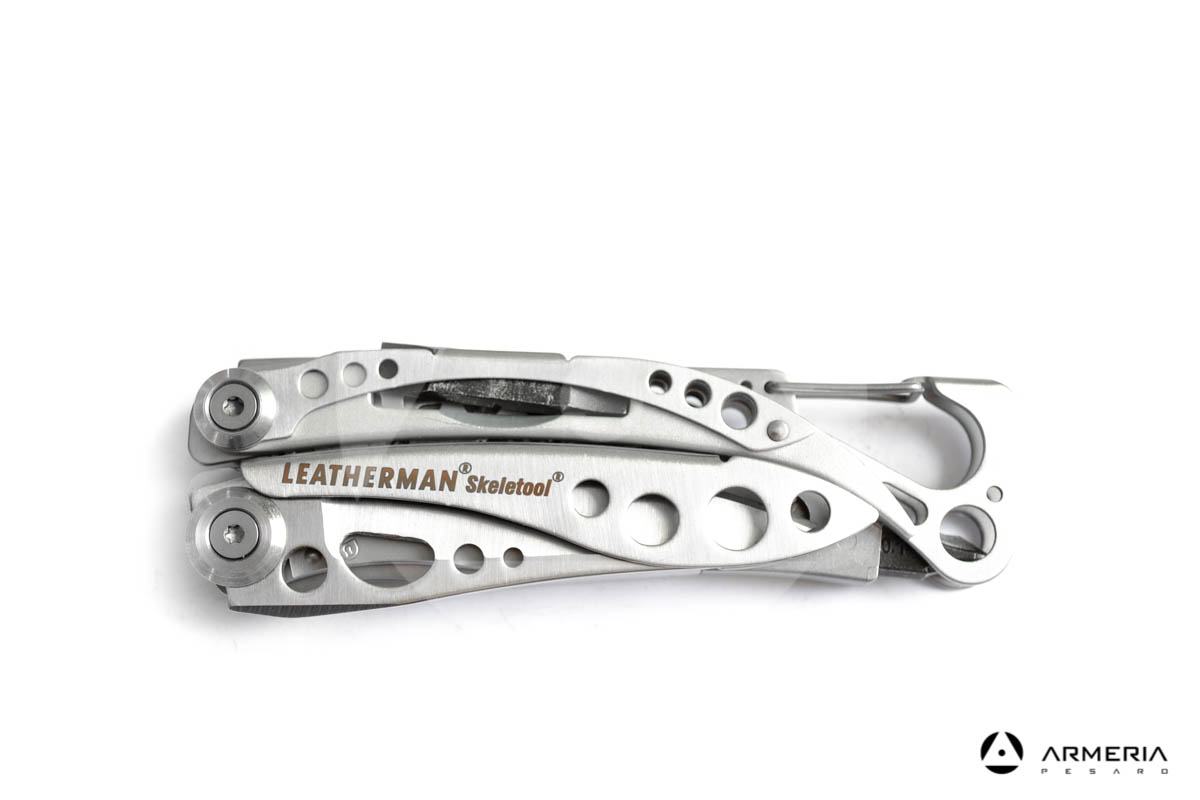 Pinza multiuso Leatherman Skeletool in acciaio chiuse
