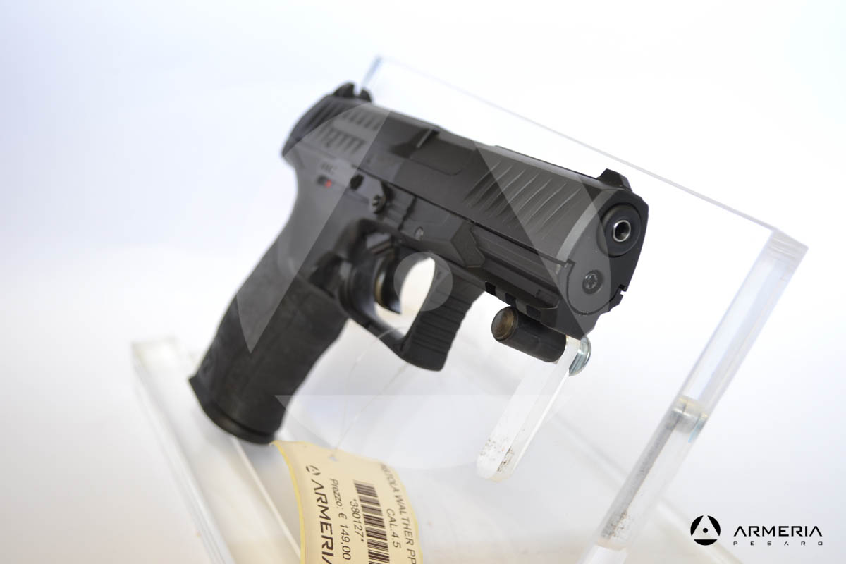Pistola Walther PPQ calibro 4,5 ad aria compressa di libera vendita mirino Pistola Walther PPQ calibro 4,5 ad aria compressa di libera vendita mirino