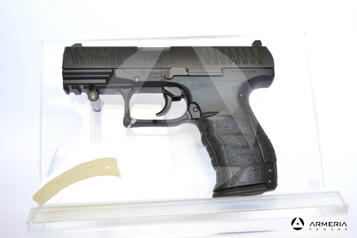 Pistola Walther PPQ calibro 4,5 ad aria compressa di libera vendita lato Pistola Walther PPQ calibro 4,5 ad aria compressa di libera vendita lato