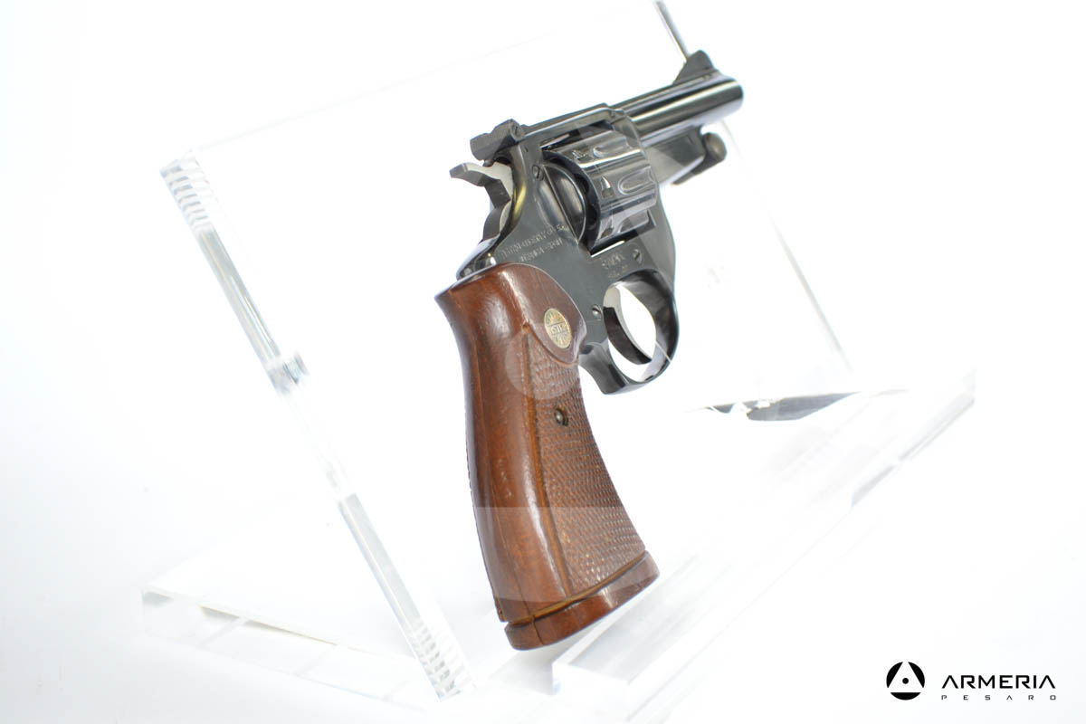 Revolver Astra modello Caddix calibro 22 LR canna 4_ Sportiva Usata calcio