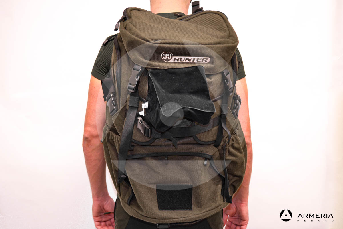 Zaino 39 Hunter da caccia con appoggio per carabina modello Zaino 39 Hunter da caccia con appoggio per carabina modello