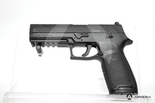 Pistola semiautomatica CO2 Sig Sauer modello Air P320 calibro 4.5 black lato