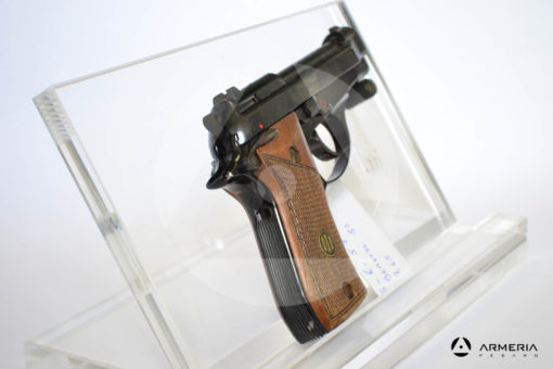 Pistola semiautomatica Beretta modello 82 calibro 7,65 canna 4_ Comune Usata calcio