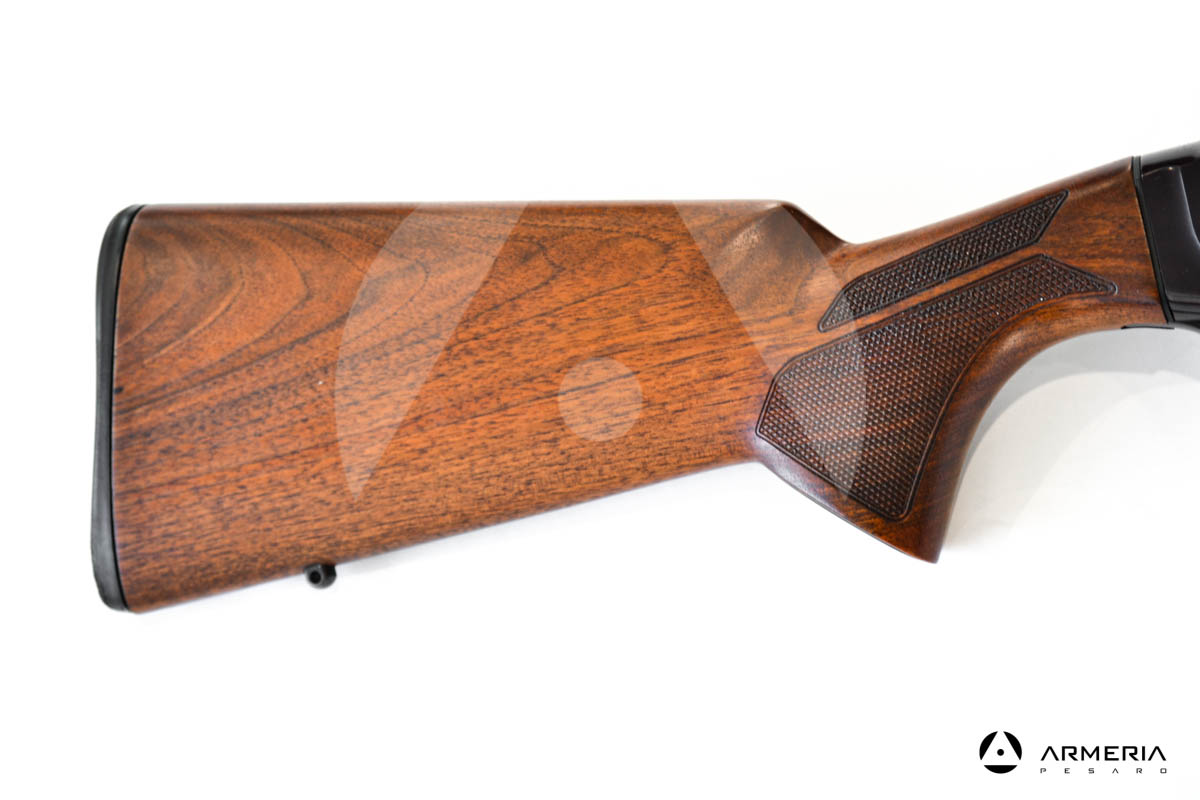 Bascula con predisposizione attacco ottica Mirino anteriore in fibra ottica Lunghezza canna 70 Magnum calcio