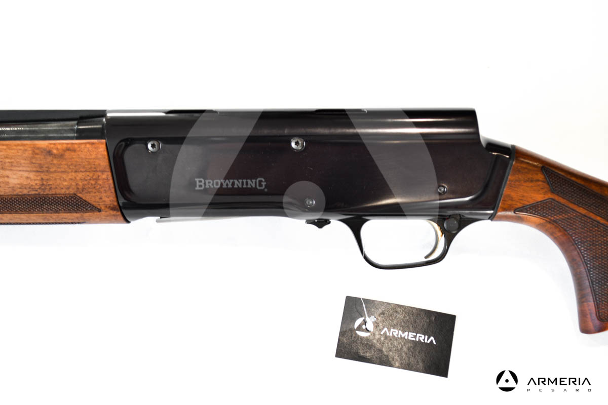 Bascula con predisposizione attacco ottica Mirino anteriore in fibra ottica Lunghezza canna 70 cm Magnum grilletto