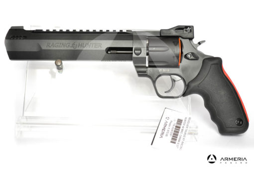 Revolver Taurus modello Racing Hunter canna 8.37 calibro 44 Remington Magnum lato