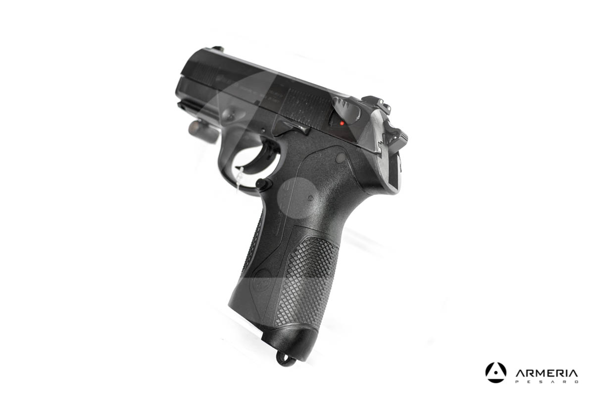 Pistola semiautomatica Beretta modello PX4 Storm calibro 9x21 Canna 4" calcio Pistola semiautomatica Beretta modello PX4 Storm calibro 9x21 Canna 4" calcio
