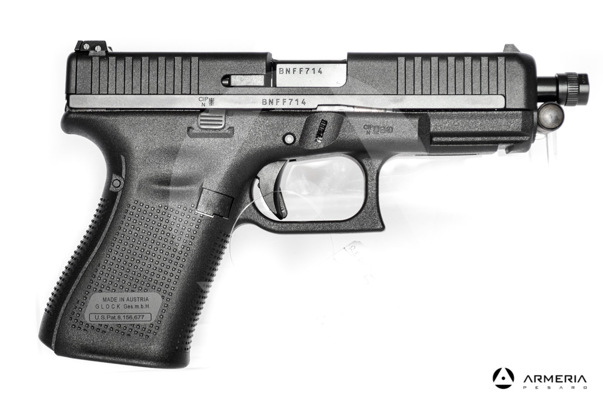 Pistola semiautomatica Glock modello 44 FTO calibro 22 LR canna 5 Sportiva Pistola semiautomatica Glock modello 44 FTO calibro 22 LR canna 5 Sportiva