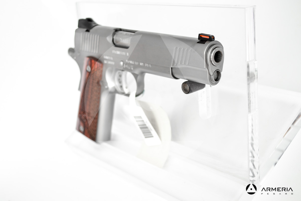 Pistola semiautomatica Kimber modello Stainless calibro 9x21 Canna 5 mirino