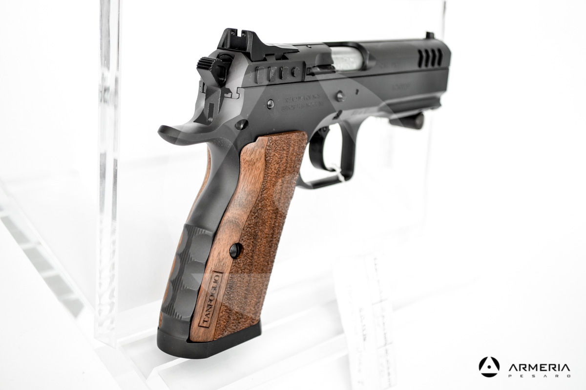 Pistola semiautomatica Tanfoglio modello Stock I calibro 9x21 Canna 5 calcio Pistola semiautomatica Tanfoglio modello Stock I calibro 9x21 Canna 5 calcio