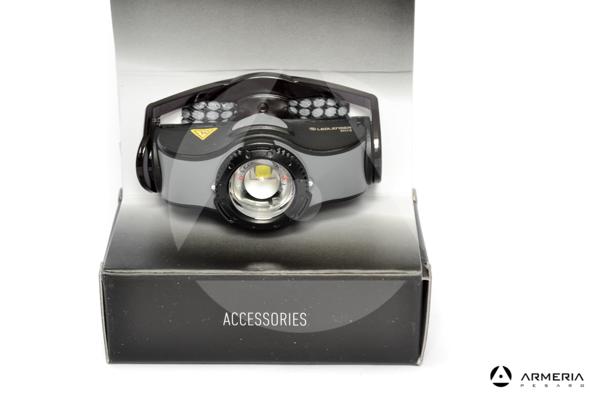 Faro da testa Torcia frontale Led Lenser MH5 ricaricabile