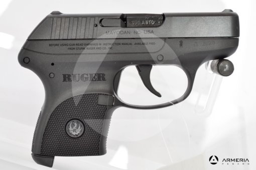 Pistola semiautomatica Ruger modello LCP calibro 380 Auto canna 2.7 lato Pistola semiautomatica Ruger modello LCP calibro 380 Auto canna 2.7 lato
