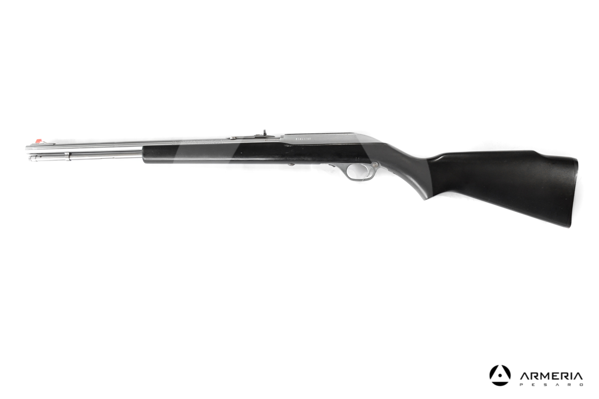 Carabina semiautomatica Marlin modello 60 calibro 22 LR lato Carabina semiautomatica Marlin modello 60 calibro 22 LR lato