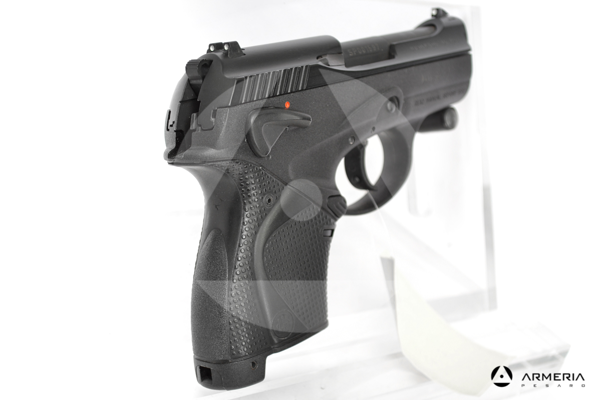 Pistola semiautomatica Beretta modello 9000 S calibro 9x21 Canna 3.5 calcio Pistola semiautomatica Beretta modello 9000 S calibro 9x21 Canna 3.5 calcio