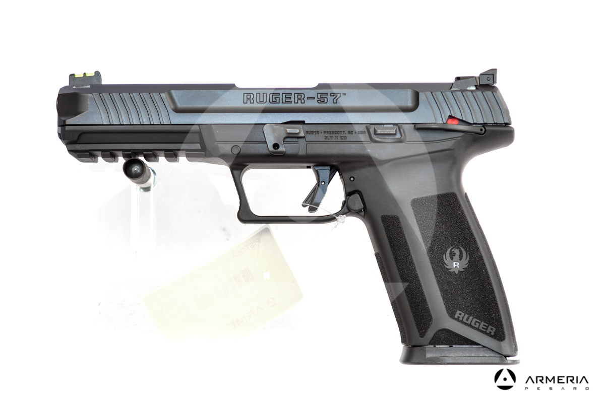 Pistola semiautomatica Ruger modello 57 calibro 5.7x28 canna 5 Pistola semiautomatica Ruger modello 57 calibro 5.7x28 canna 5