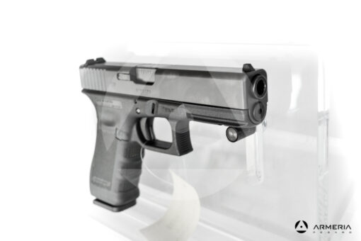 Pistola semiautomatica Glock modello 17 Gen 4 calibro 9x21 canna 5" mirino