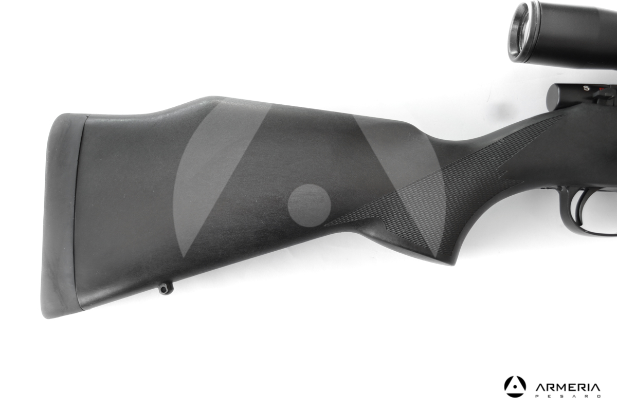 Carabina Bolt Action Weatherby modello Vanguard calibro 243 Win calcio Carabina Bolt Action Weatherby modello Vanguard calibro 243 Win calcio