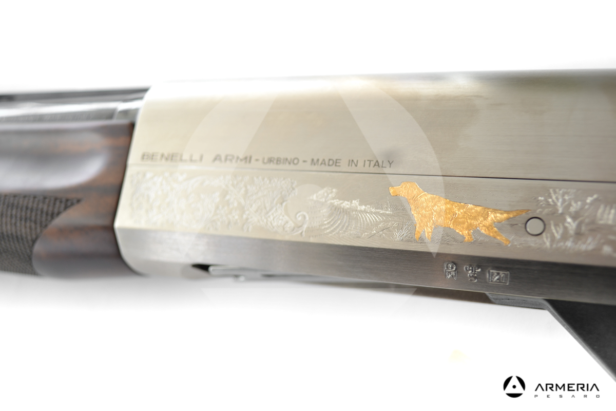 Fucile semiautomatico Benelli modello Prestige Duca di Montefeltro calibro 20 scena1 Fucile semiautomatico Benelli modello Prestige Duca di Montefeltro calibro 20 scena1