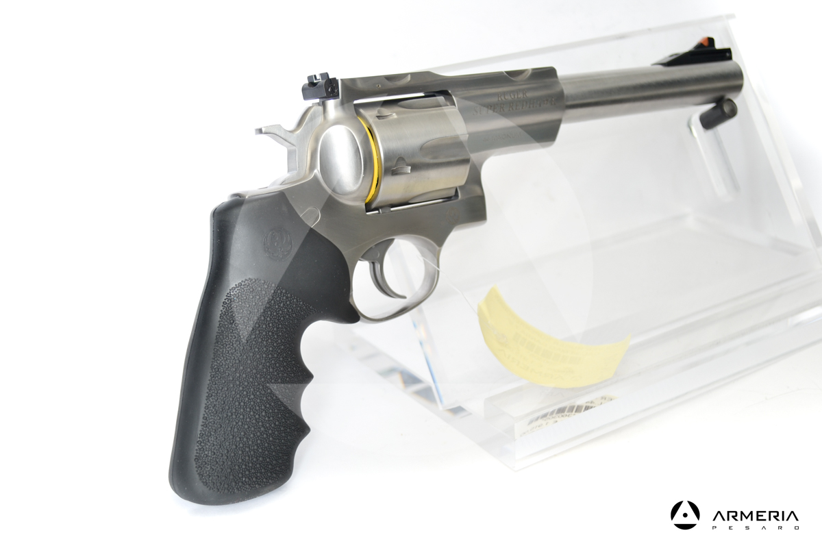 Revolver Ruger modello Super Redhawk canna 7.5 calibro 44 Magnum calcio Revolver Ruger modello Super Redhawk canna 7.5 calibro 44 Magnum calcio