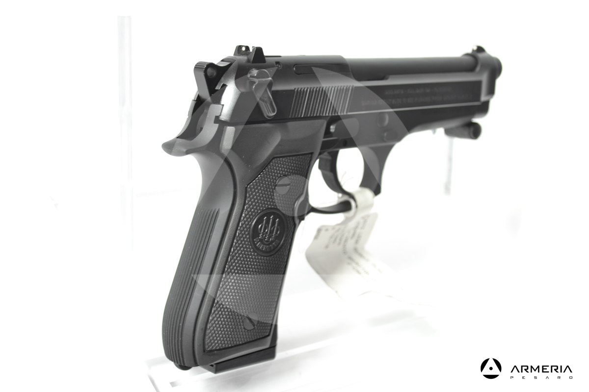 Pistola semiautomatica Beretta modello 98 FS calibro 9x21 canna 5 calcio Pistola semiautomatica Beretta modello 98 FS calibro 9x21 canna 5 calcio