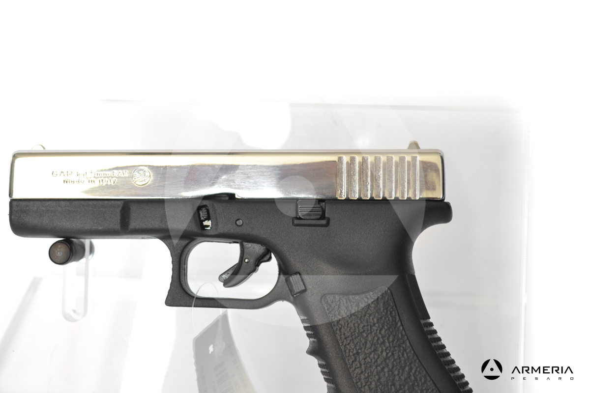 Pistola semiautomatica a salve Glock 17 8mm canna 5 - Armeria Pesaro