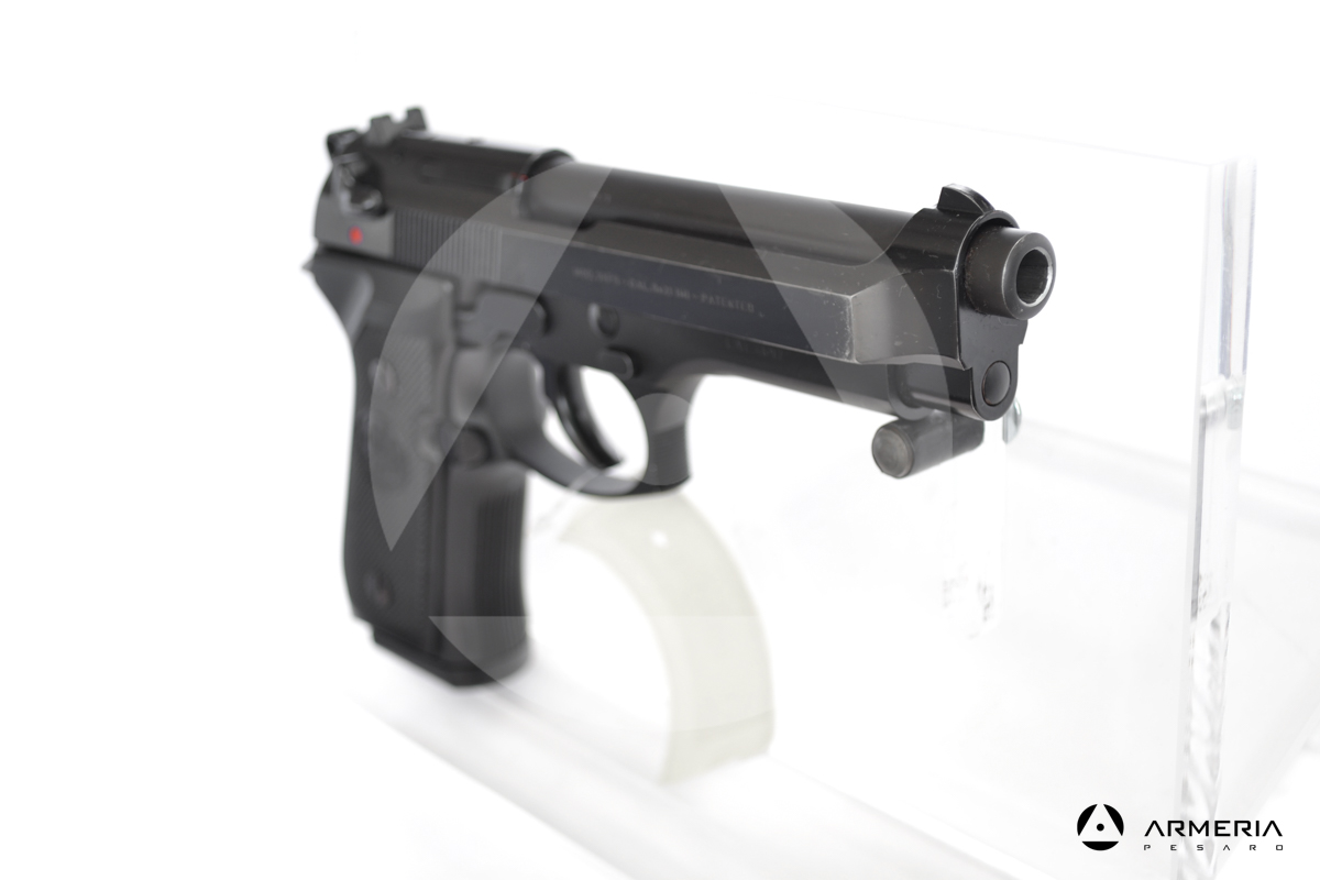 Pistola semiautomatica Beretta modello 98 FS calibro 9x21 - 5 mirino Pistola semiautomatica Beretta modello 98 FS calibro 9x21 - 5 mirino