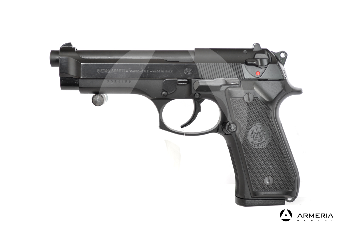 Pistola semiautomatica Beretta modello 98 FS calibro 9x21 - 5 lato Pistola semiautomatica Beretta modello 98 FS calibro 9x21 - 5 lato