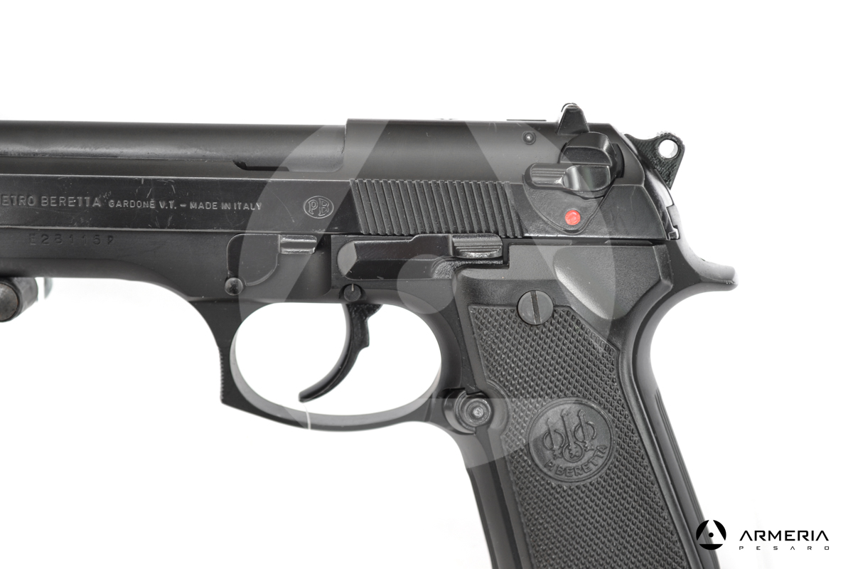Pistola semiautomatica Beretta modello 98 FS calibro 9x21 - 5 macro Pistola semiautomatica Beretta modello 98 FS calibro 9x21 - 5 macro