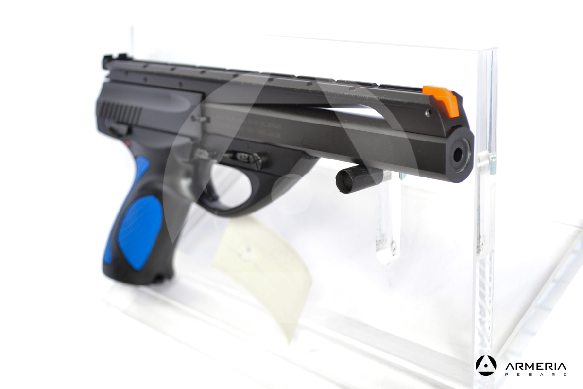 Pistola semiautomatica Beretta modello Neus U22 calibro 22 LR Canna 5" mirino Pistola semiautomatica Beretta modello Neus U22 calibro 22 LR Canna 5" mirino