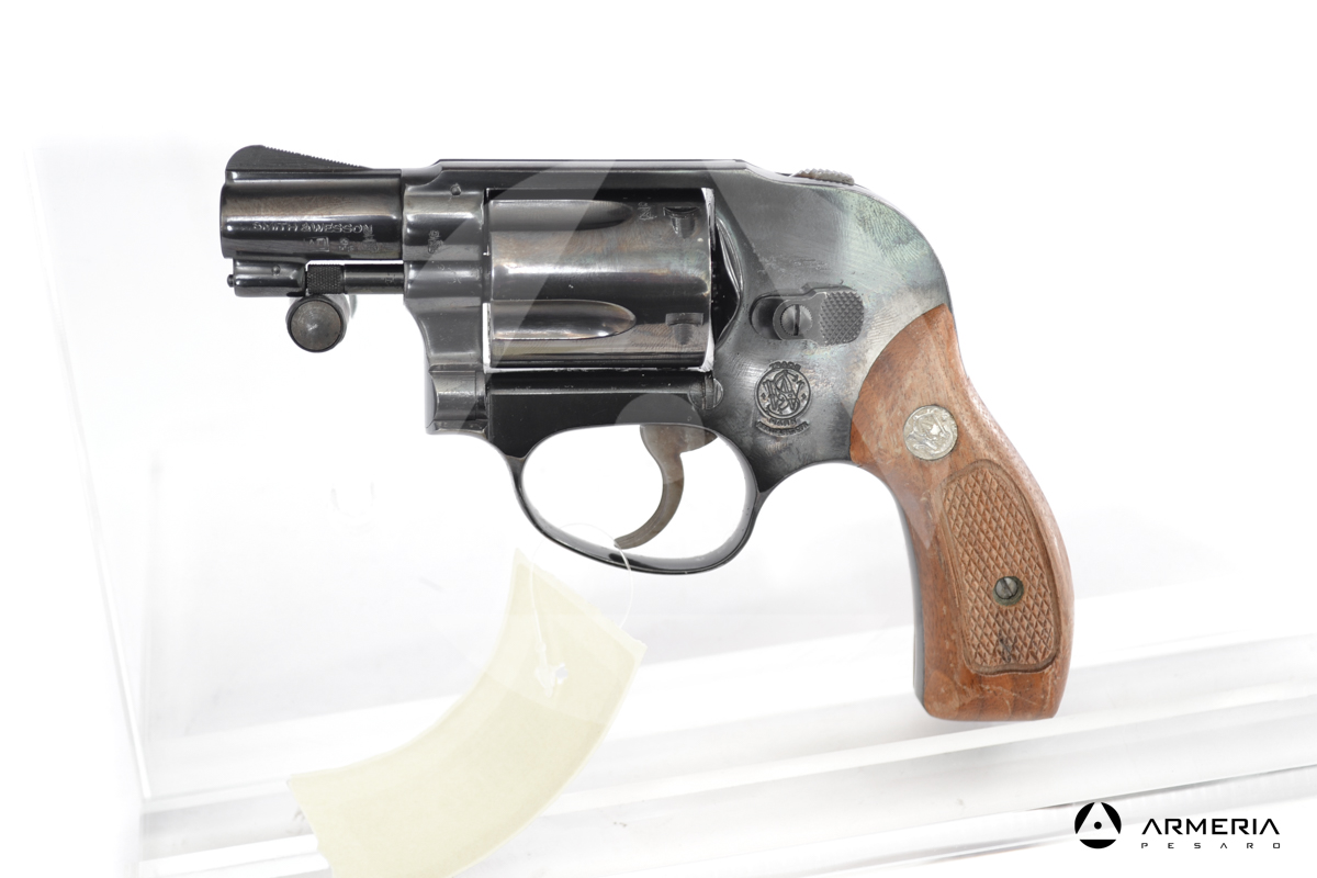 Revolver Smith & Wesson modello 49 canna 2 calibro 38 Special - Brunita lato Revolver Smith & Wesson modello 49 canna 2 calibro 38 Special - Brunita lato