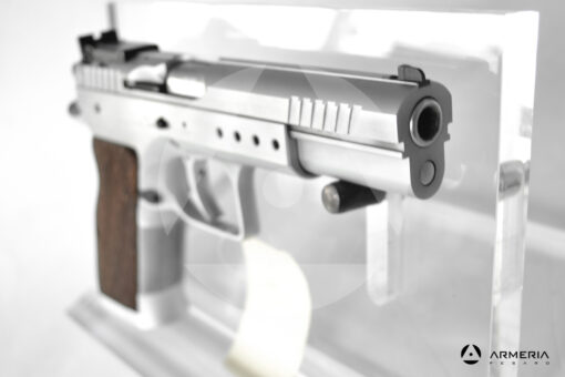 Pistola semiautomatica Tanfoglio modello Limited calibro 9x21 Canna 5 mirino