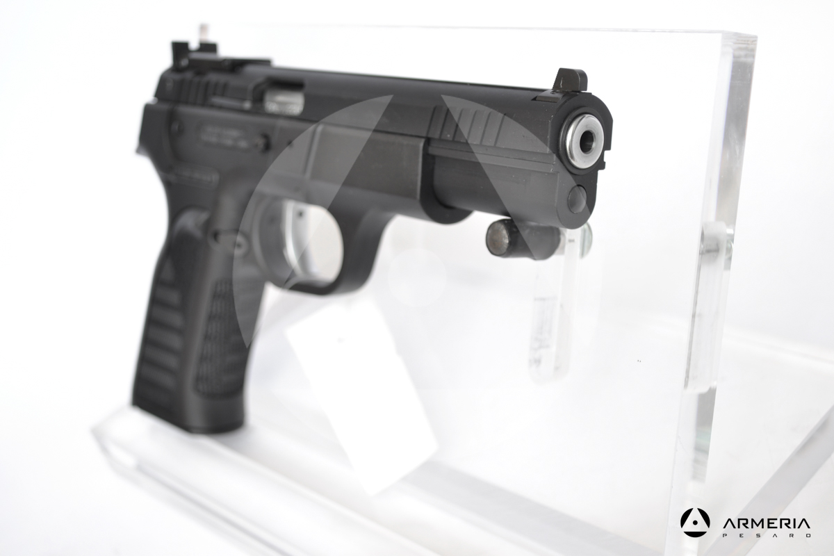 Pistola semiautomatica Tanfoglio modello Force 22 calibro 22 Canna 5 mirino Pistola semiautomatica Tanfoglio modello Force 22 calibro 22 Canna 5 mirino