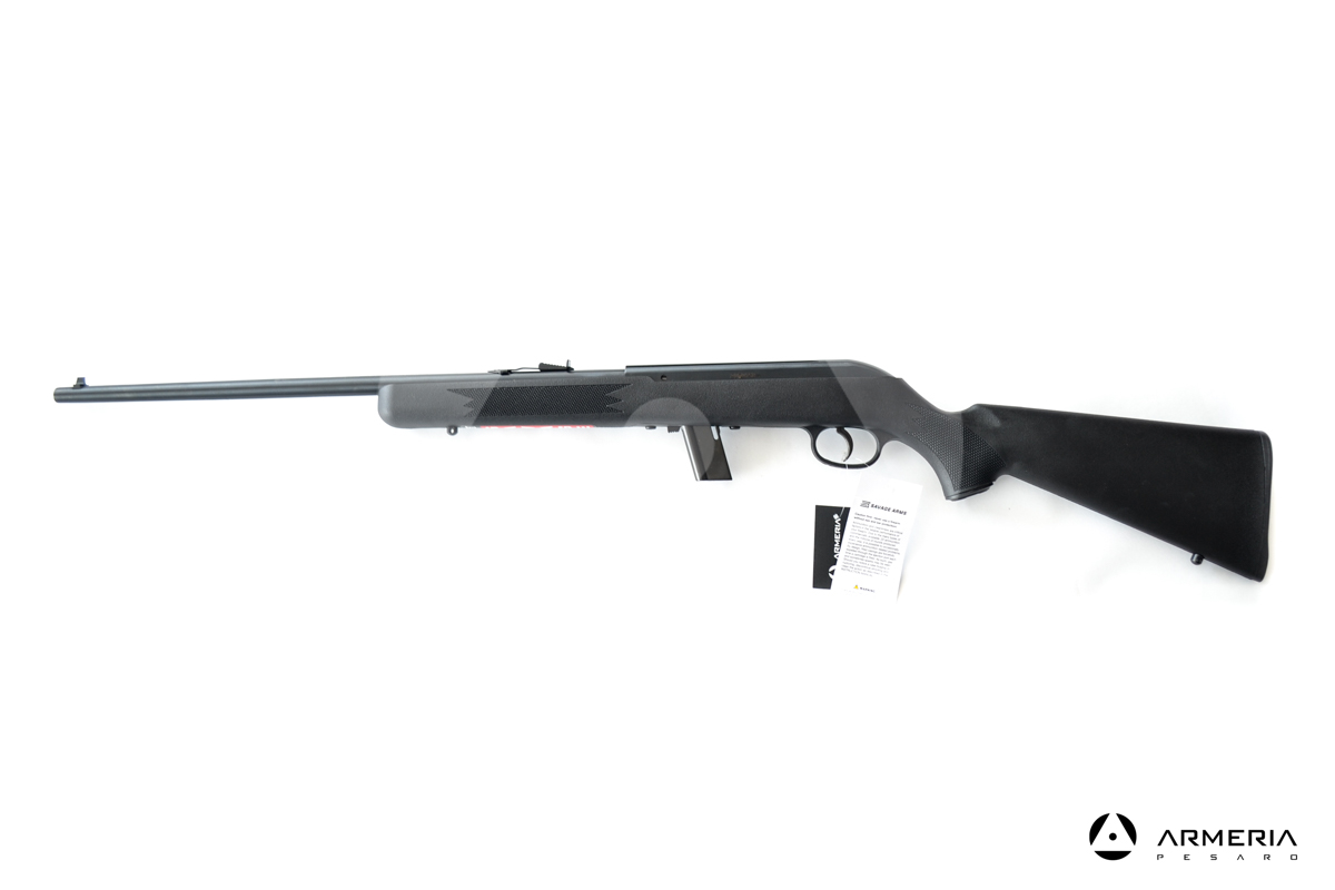 Carabina semiautomatica Savage modello 64F Strata calibro 22 LR lato Carabina semiautomatica Savage modello 64F Strata calibro 22 LR lato