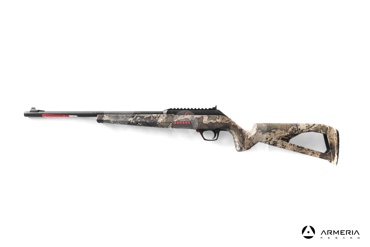 Carabina semiautomatica Winchester modello Wildcat Strata calibro 22 LR lato Carabina semiautomatica Winchester modello Wildcat Strata calibro 22 LR lato