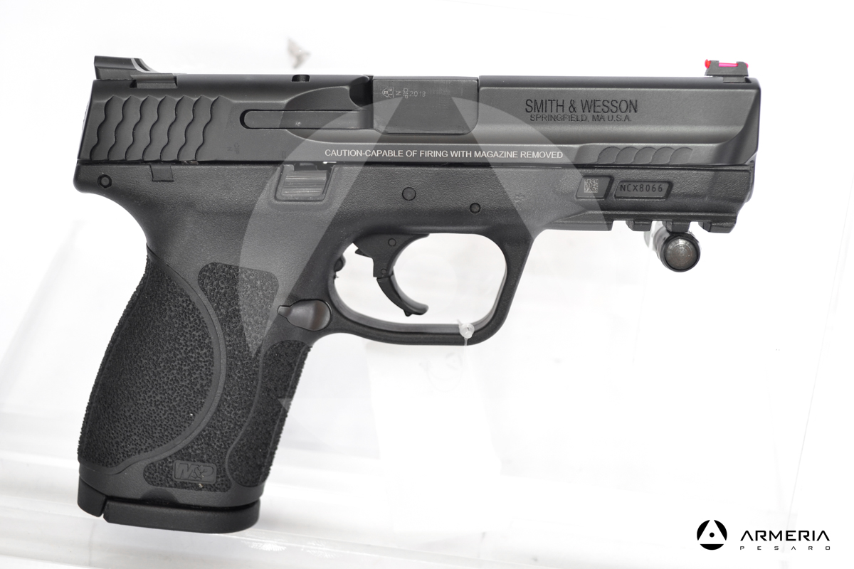 Pistola semiautomatica Smith & Wesson M&P9 calibro 9x21 Canna 4 usata lato