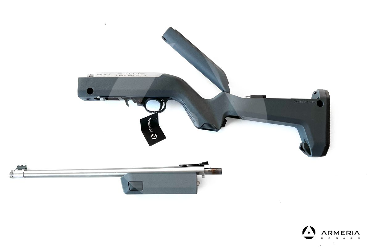 Carabina semiautomatica Ruger modello 10/22 calibro 22 LR smontaggio Carabina semiautomatica Ruger modello 10/22 calibro 22 LR smontaggio