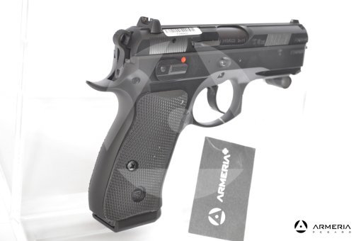 Pistola semiautomatica CZ modello 75 P-01 calibro 9x21 canna 3.5 calcio Pistola semiautomatica CZ modello 75 P-01 calibro 9x21 canna 3.5 calcio