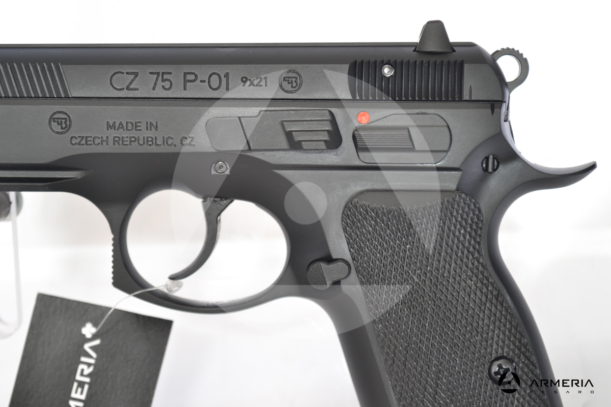 Pistola semiautomatica CZ modello 75 P-01 calibro 9x21 canna 3.5 macro Pistola semiautomatica CZ modello 75 P-01 calibro 9x21 canna 3.5 macro