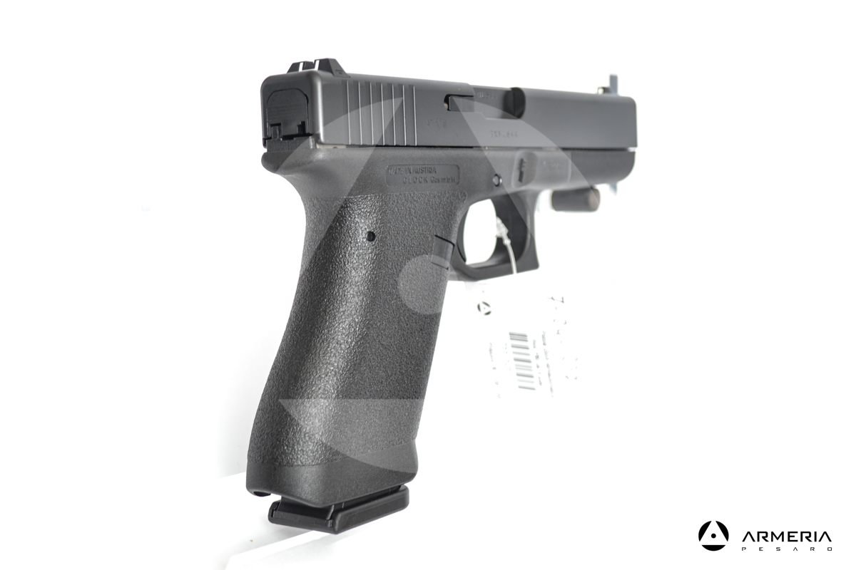 Pistola Glock semiautomatica mod. P80 cal. 9 luger - Classic Edition calcio Pistola Glock semiautomatica mod. P80 cal. 9 luger - Classic Edition calcio