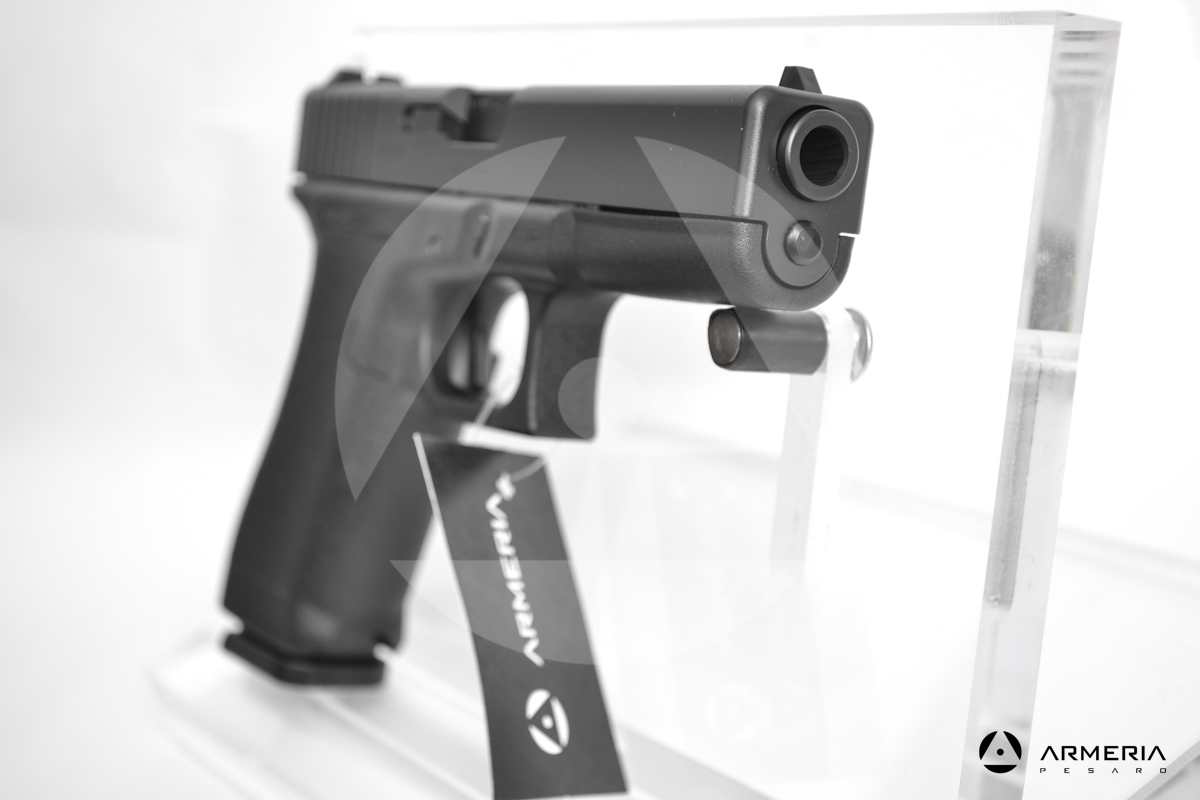 Pistola Glock semiautomatica mod. P80 cal. 9 luger - Classic Edition mirino Pistola Glock semiautomatica mod. P80 cal. 9 luger - Classic Edition mirino