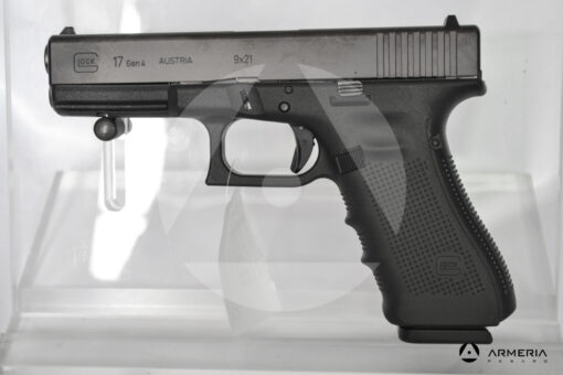 Pistola semiautomatica Glock modello 17 Gen 4 calibro 9x21 canna 4 + 100 cartucce