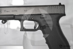 Pistola semiautomatica Glock modello 17 Gen 4 calibro 9x21 canna 4 + 100 cartucce macro