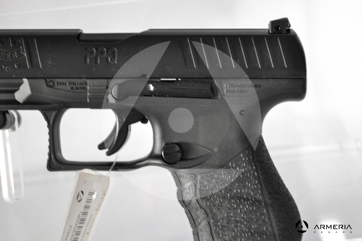 Pistola Walther PPQ M2 calibro 4.5 ad aria compressa macro