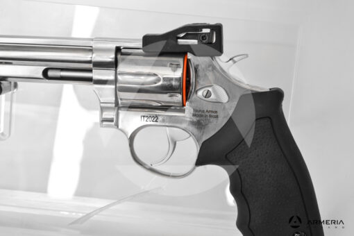 Revolver Taurus modello Classic 669 calibro 357 Magnum canna 6 macro