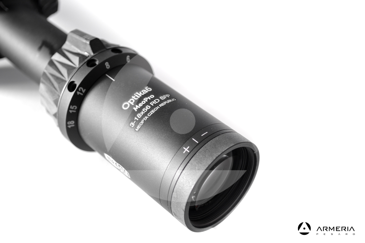 Cannocchiale Meopta Meopro Optika6 3-18x56 RD SFP 4C Illuminato macro Cannocchiale Meopta Meopro Optika6 3-18x56 RD SFP 4C Illuminato macro